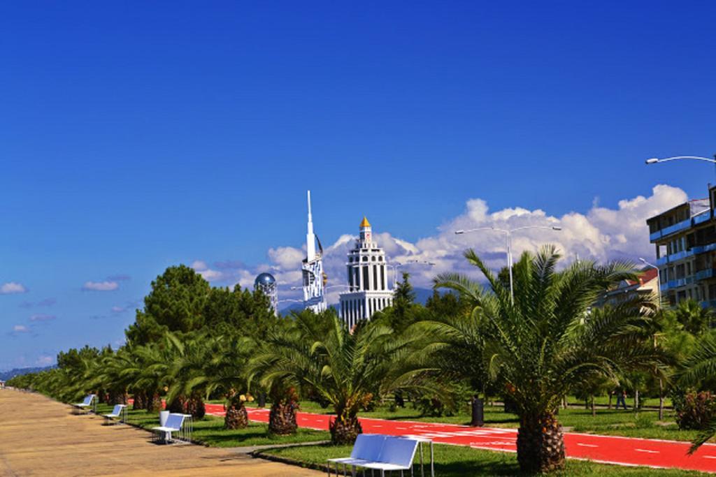 Olympic Batumi Apartment Ngoại thất bức ảnh